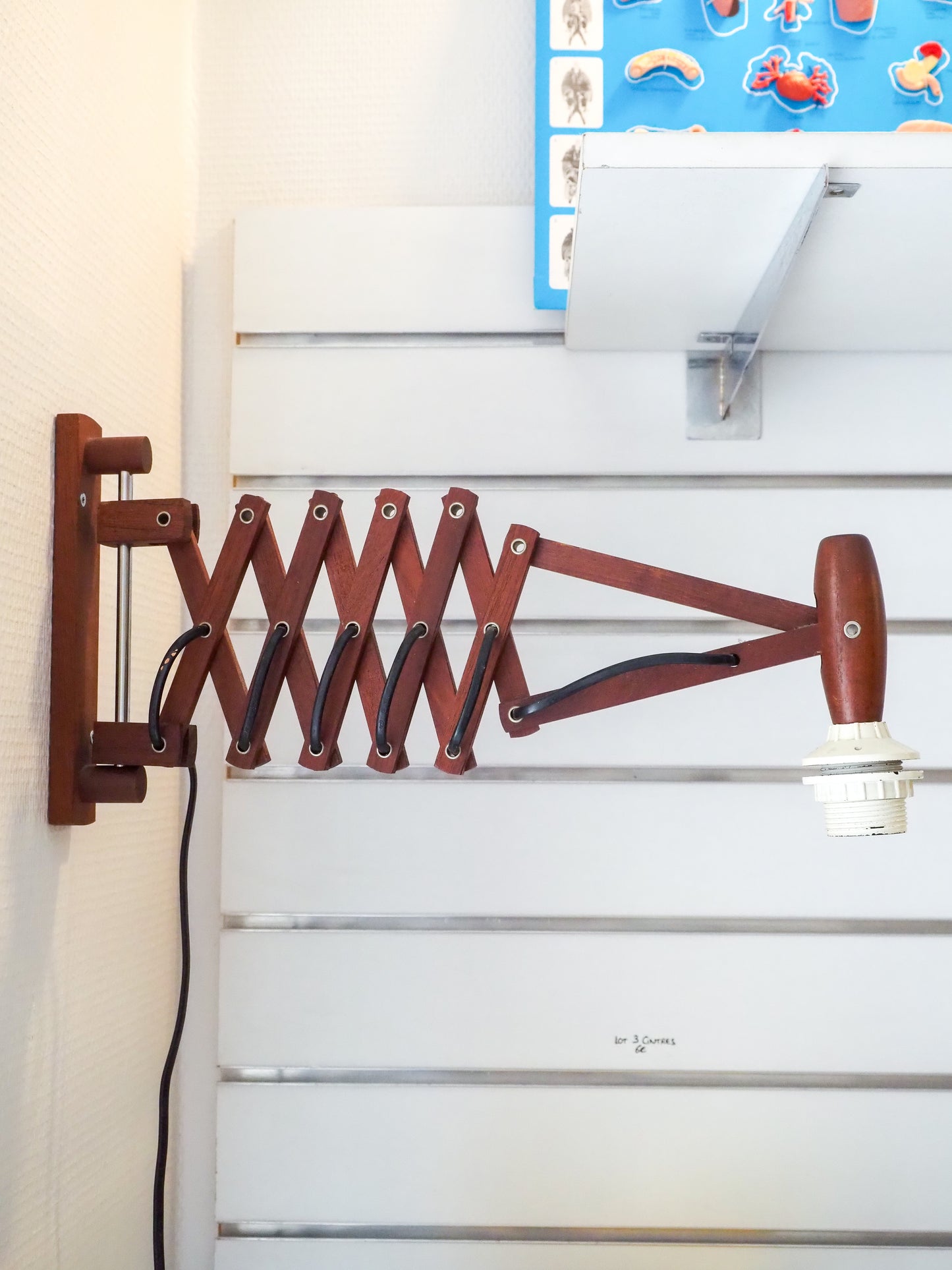 Lampe accordéon scandinave en bois