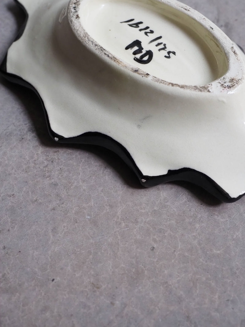 Vide-poche feuille en céramique – Vallauris vintage – signé MD