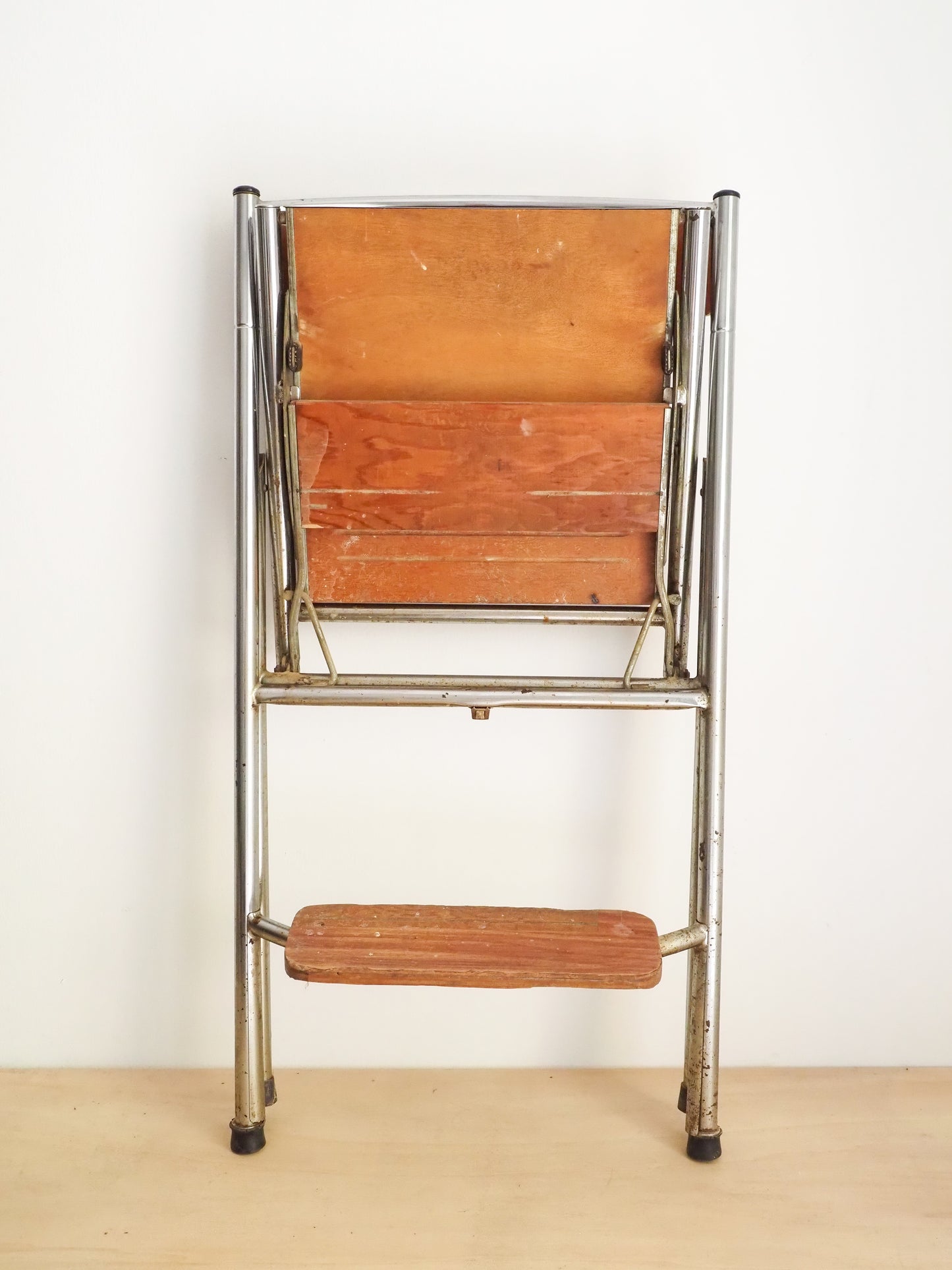 Chaise pliante vintage transformable en escabeau - Formica & chrome