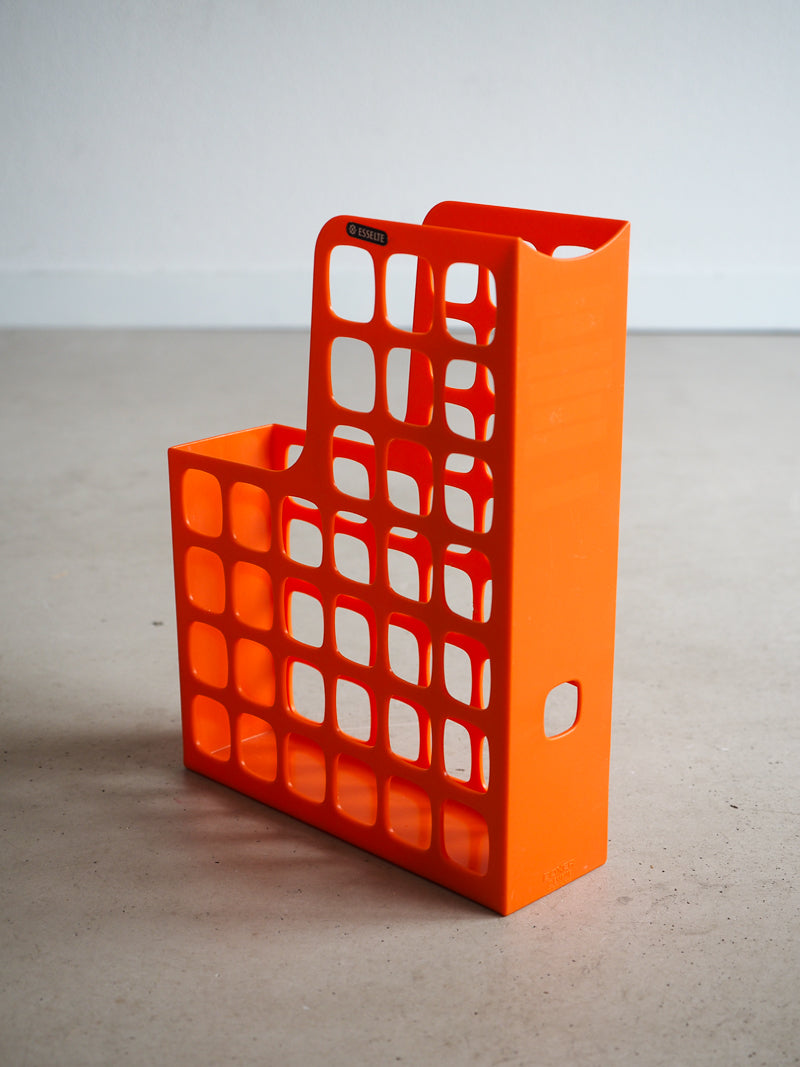 2 range-revues vintages en plastique orange Esselte