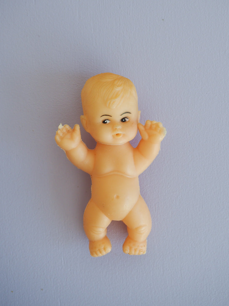 Petite figurine bébé vintage