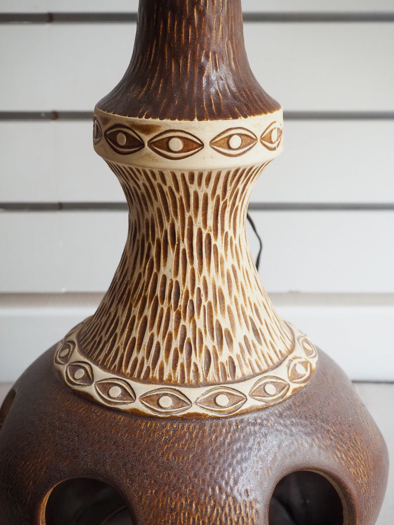Grande lampe de sol en céramique – Bay west Germany