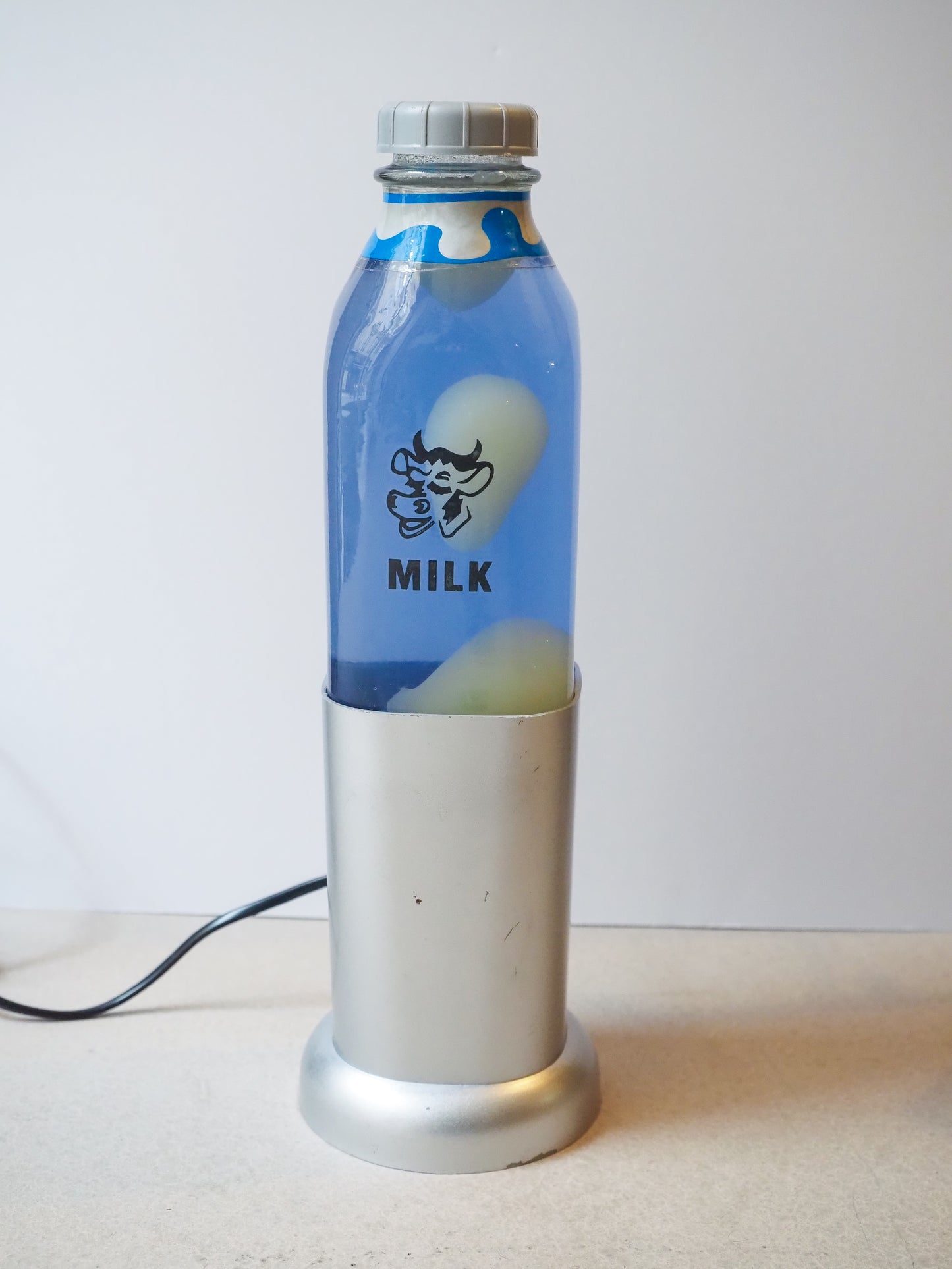 Lampe à lave bouteille de lait MILK