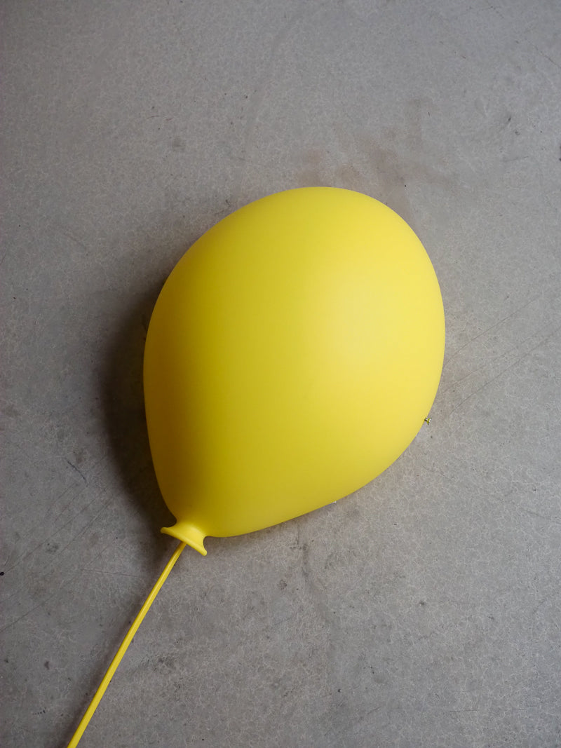 Applique murale IKEA vintage – Ballon jaune