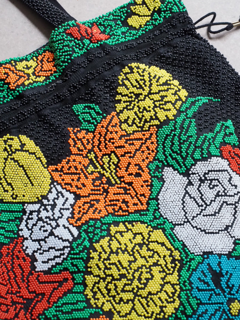 Sac vintage perlé à fleurs