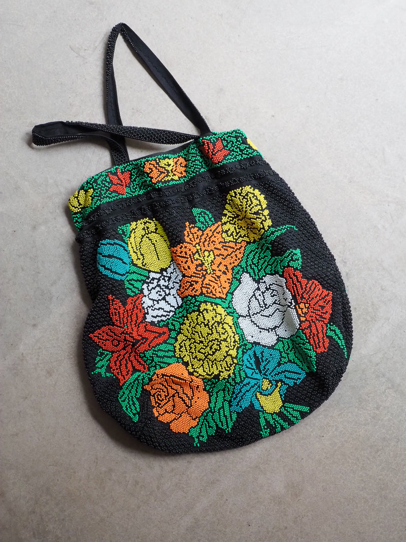 Sac vintage perlé à fleurs