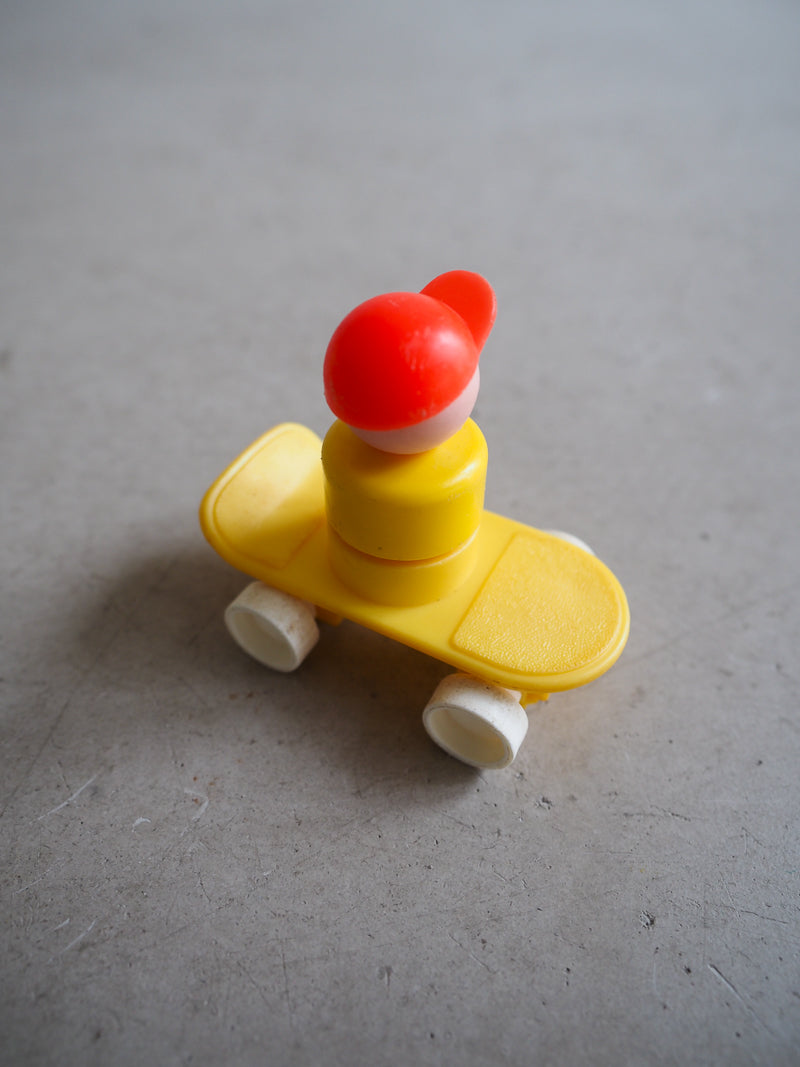 Skate et personnage Little People