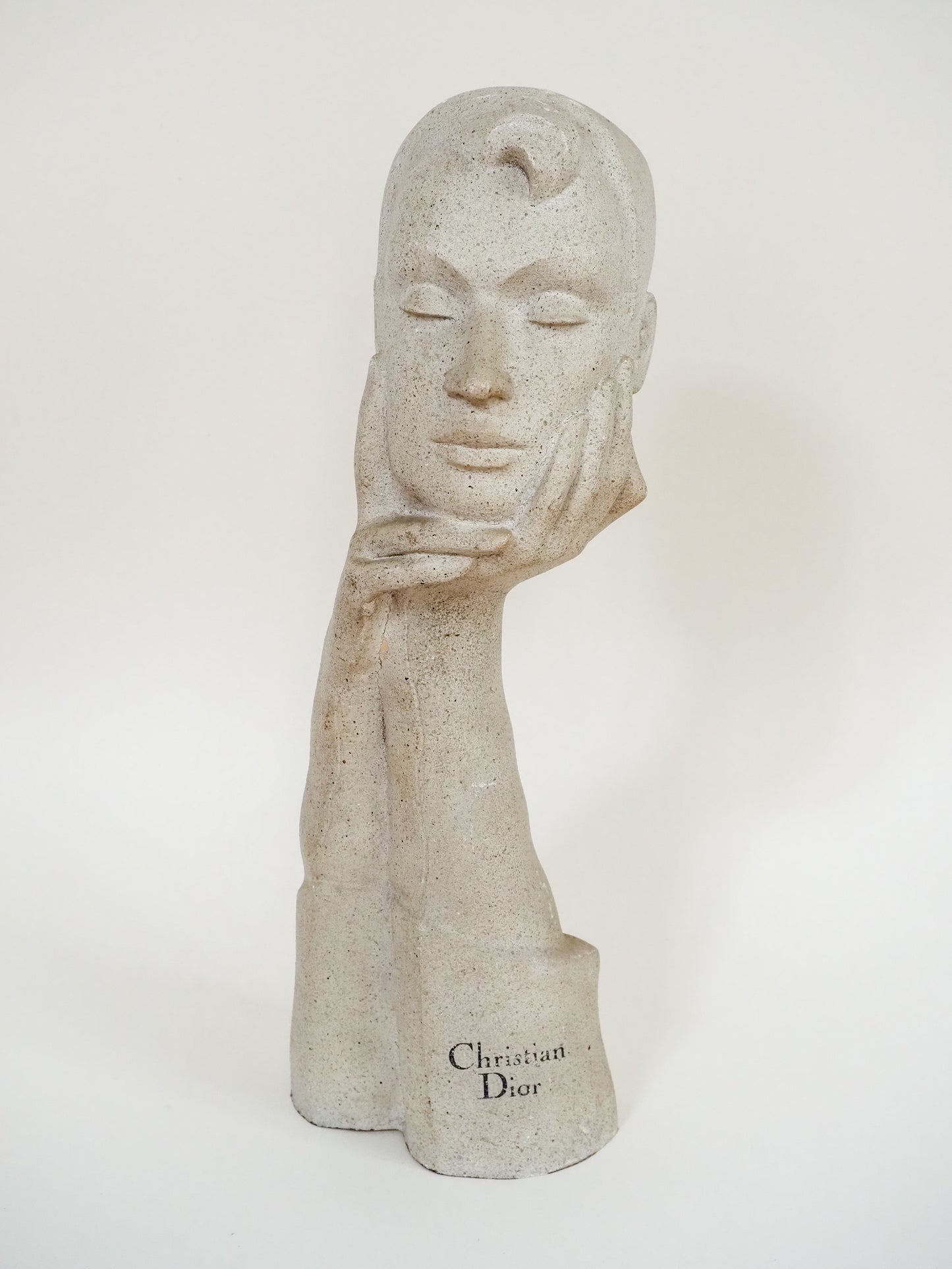 Présentoir Christian Dior - tête à chapeau – Ancien Modèle Boutique