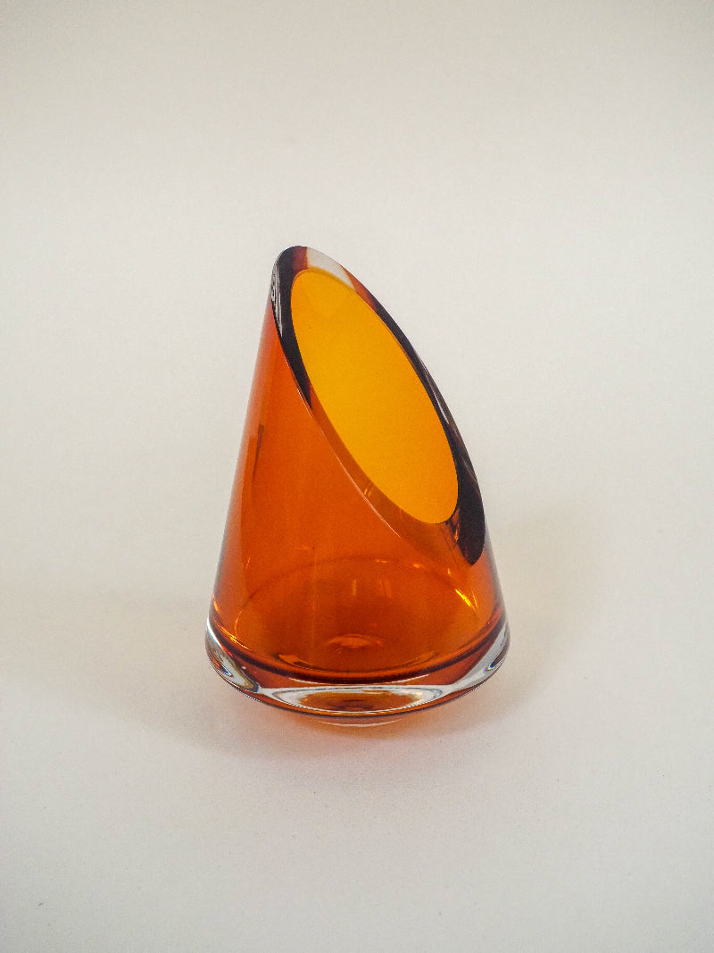 Vase en cristal orangé brun – Verrerie Badash