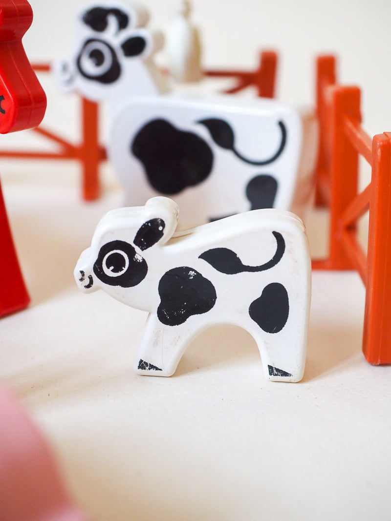 Les Minitou le cow-boy et sa ferme - Educalux
