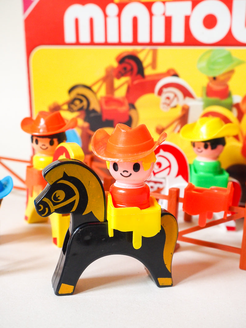 Les Minitou Set les cows-boys complet avec boîte - Educalux
