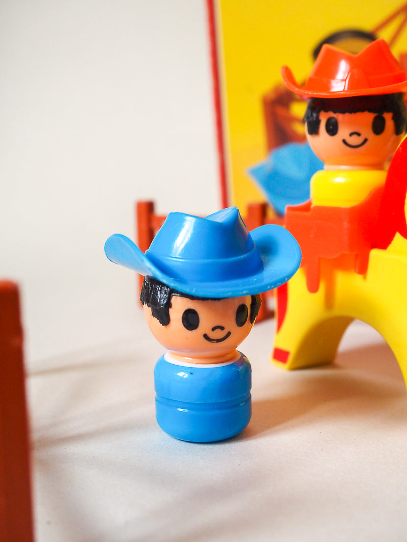 Les Minitou Set les cows-boys complet avec boîte - Educalux