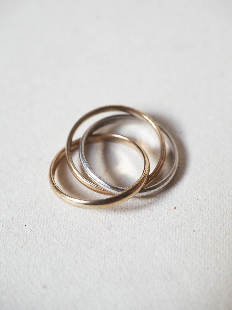 💍 Bague fantaisie plaqué or – 3 anneaux entrelacés – Style Trinity