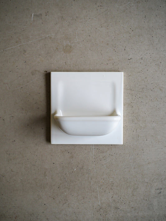 Carreau de Carrelage Vintage Blanc avec Porte-Savon Intégré – 15 x 15 cm