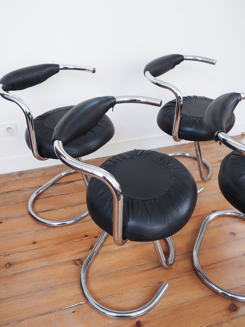 4 chaises Cobra de Giotto Stoppino – Design italien des années 70 – Cuir véritable et acier chromé
