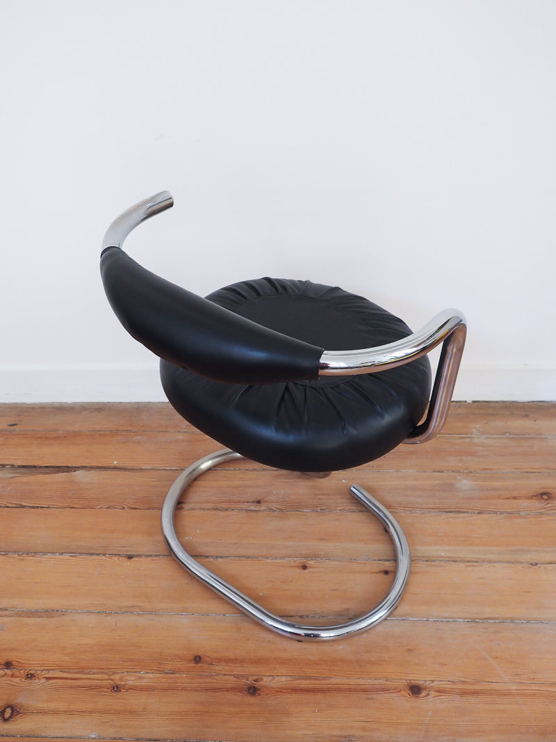 4 chaises Cobra de Giotto Stoppino – Design italien des années 70 – Cuir véritable et acier chromé