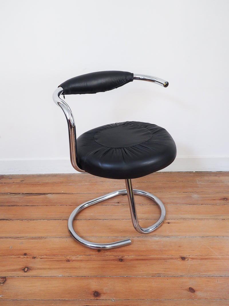 4 chaises Cobra de Giotto Stoppino – Design italien des années 70 – Cuir véritable et acier chromé