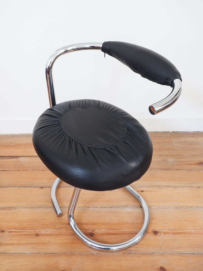 4 chaises Cobra de Giotto Stoppino – Design italien des années 70 – Cuir véritable et acier chromé