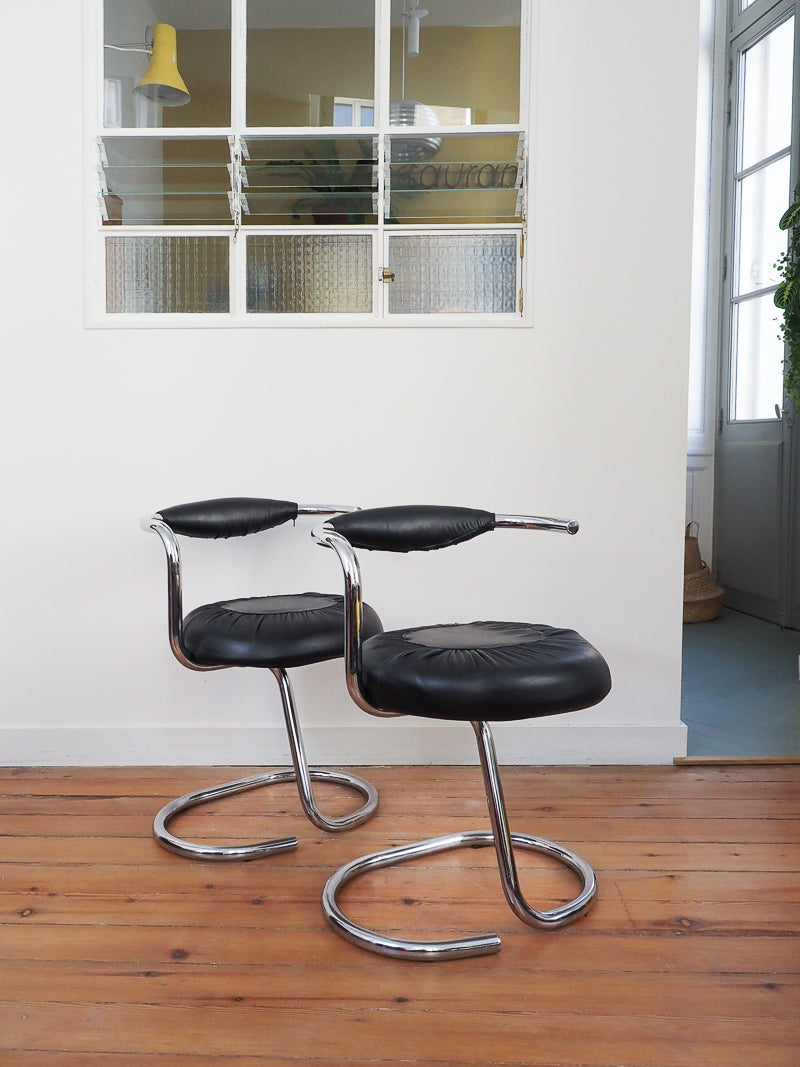 4 chaises Cobra de Giotto Stoppino – Design italien des années 70 – Cuir véritable et acier chromé