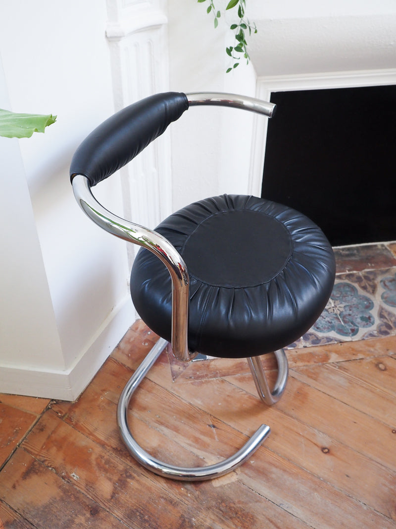 4 chaises Cobra de Giotto Stoppino – Design italien des années 70 – Cuir véritable et acier chromé