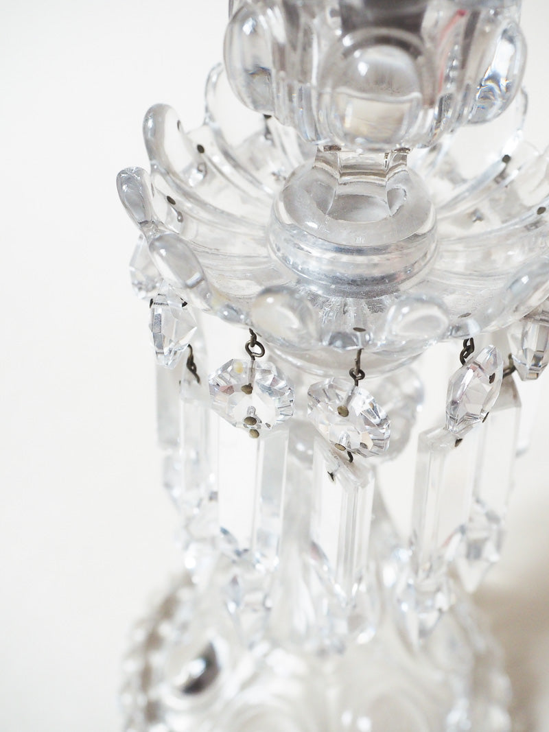 Bougeoir en cristal de Baccarat – Pampilles – Estampillé