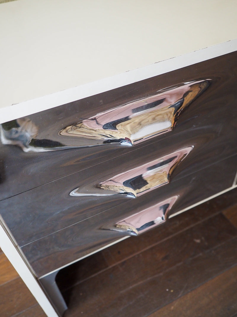 ✨ Commode DF-2000 de Raymond Loewy – façades chromées – Design Space Age années 1960