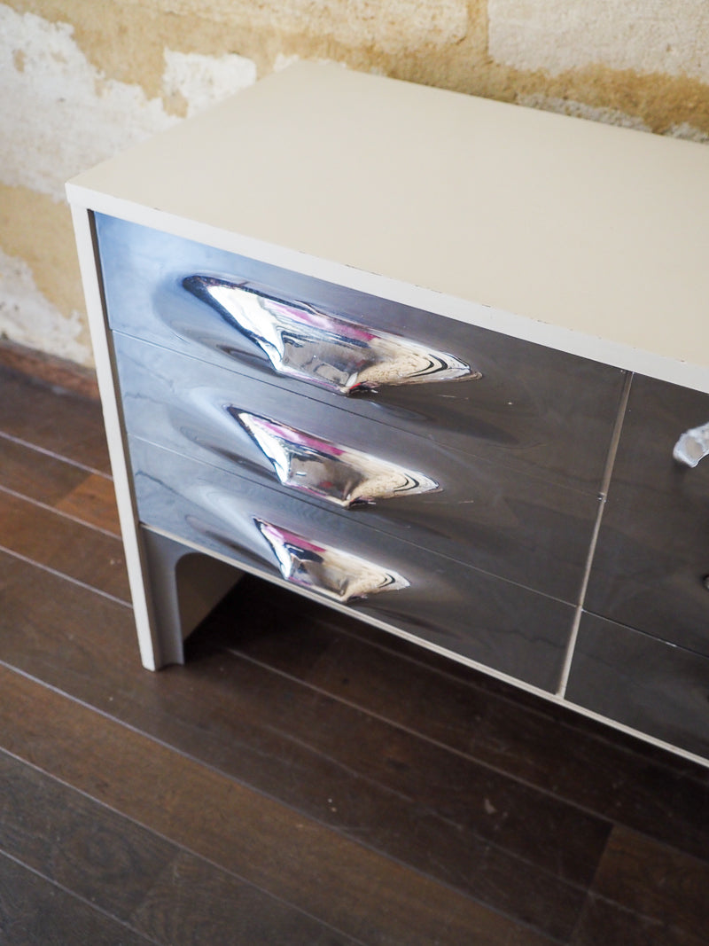 ✨ Commode DF-2000 de Raymond Loewy – façades chromées – Design Space Age années 1960