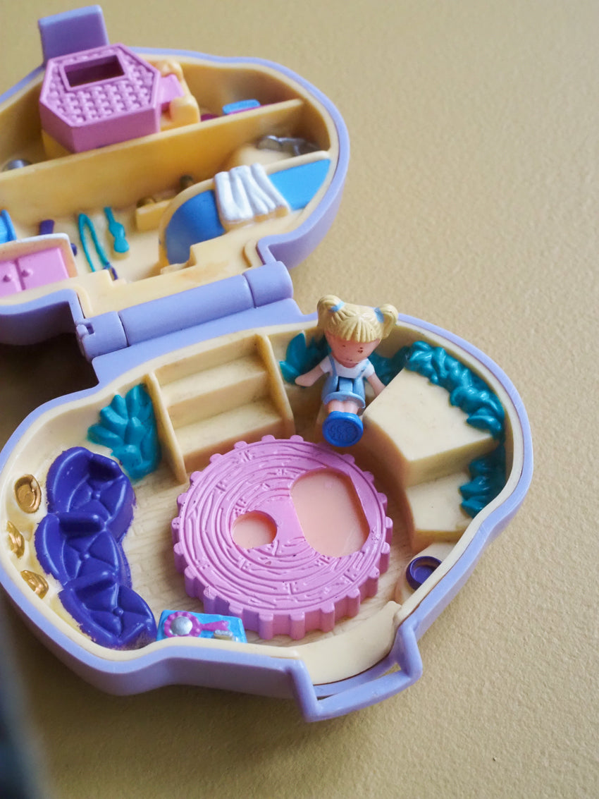 Dazzling Dog Show Polly Pocket 1993
