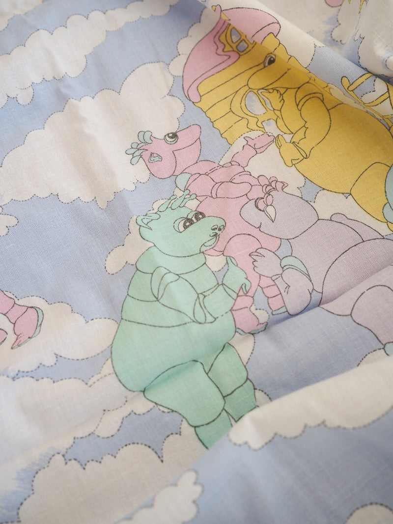 Drap / tissu Le village dans les nuages