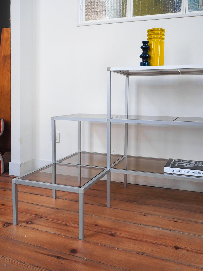 Étagère vintage en escalier - aluminium et verre fumé