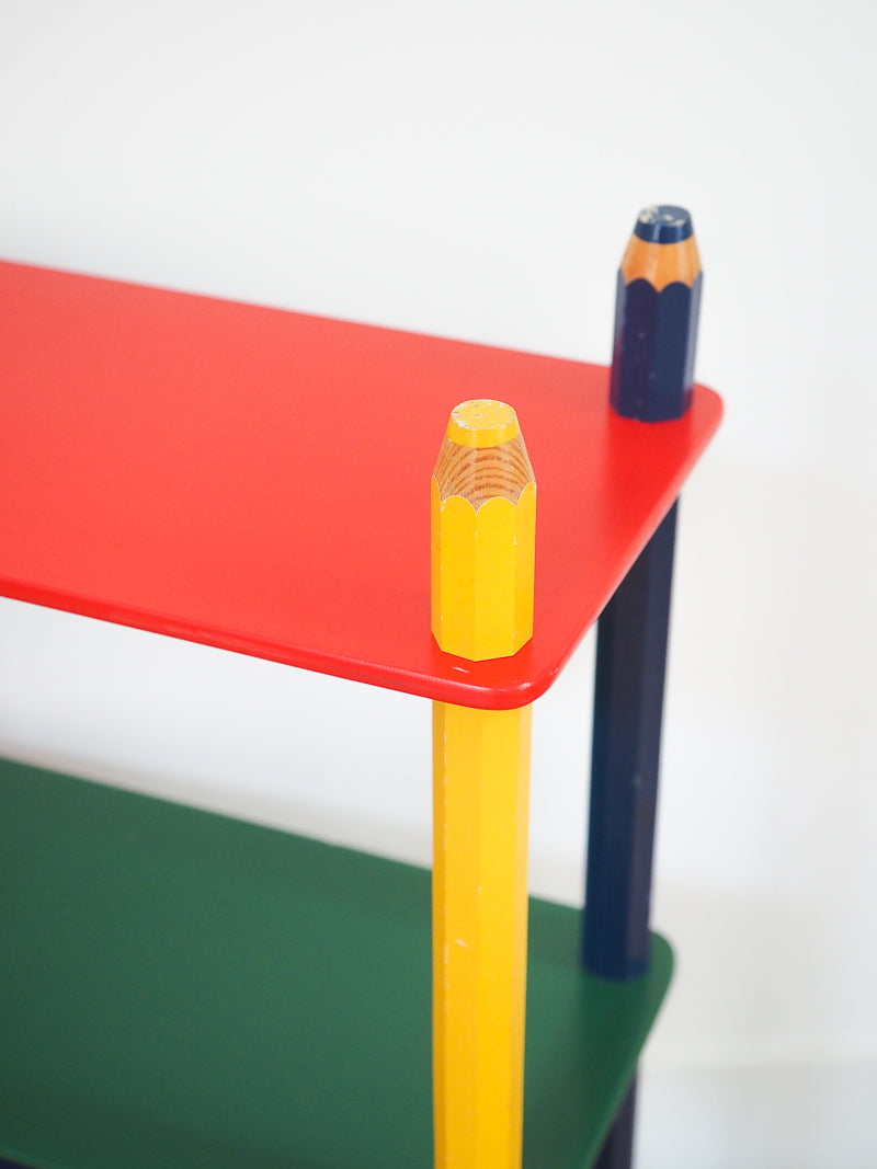 Étagère crayon dans le style Pierre Sala