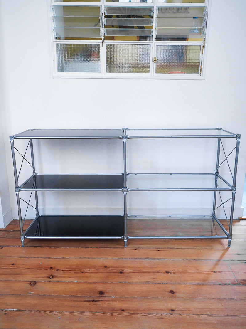 Étagere Laxvik design Jon Karlsson pour Ikea