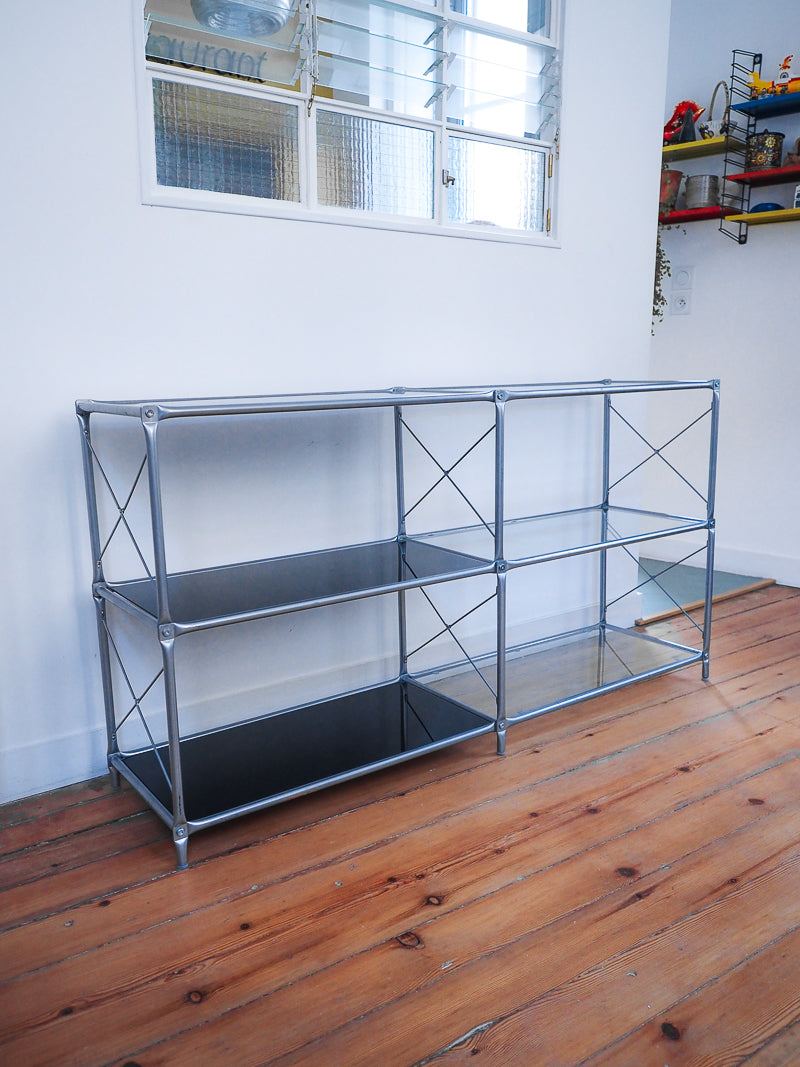 Étagere Laxvik design Jon Karlsson pour Ikea