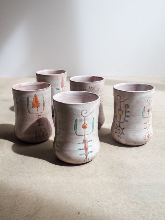 5 gobelets en céramique signés Jean Rivier