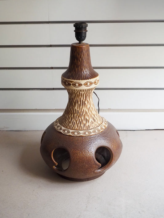 Grande lampe de sol en céramique – Bay west Germany