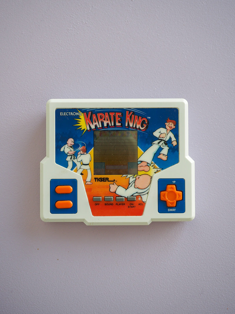 Jeu vidéo Tiger de poche Karate King