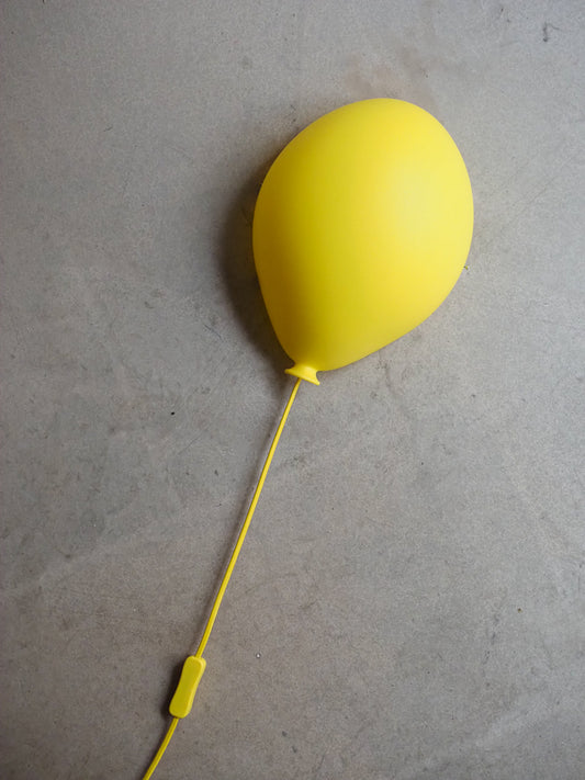 Applique murale IKEA vintage – Ballon jaune