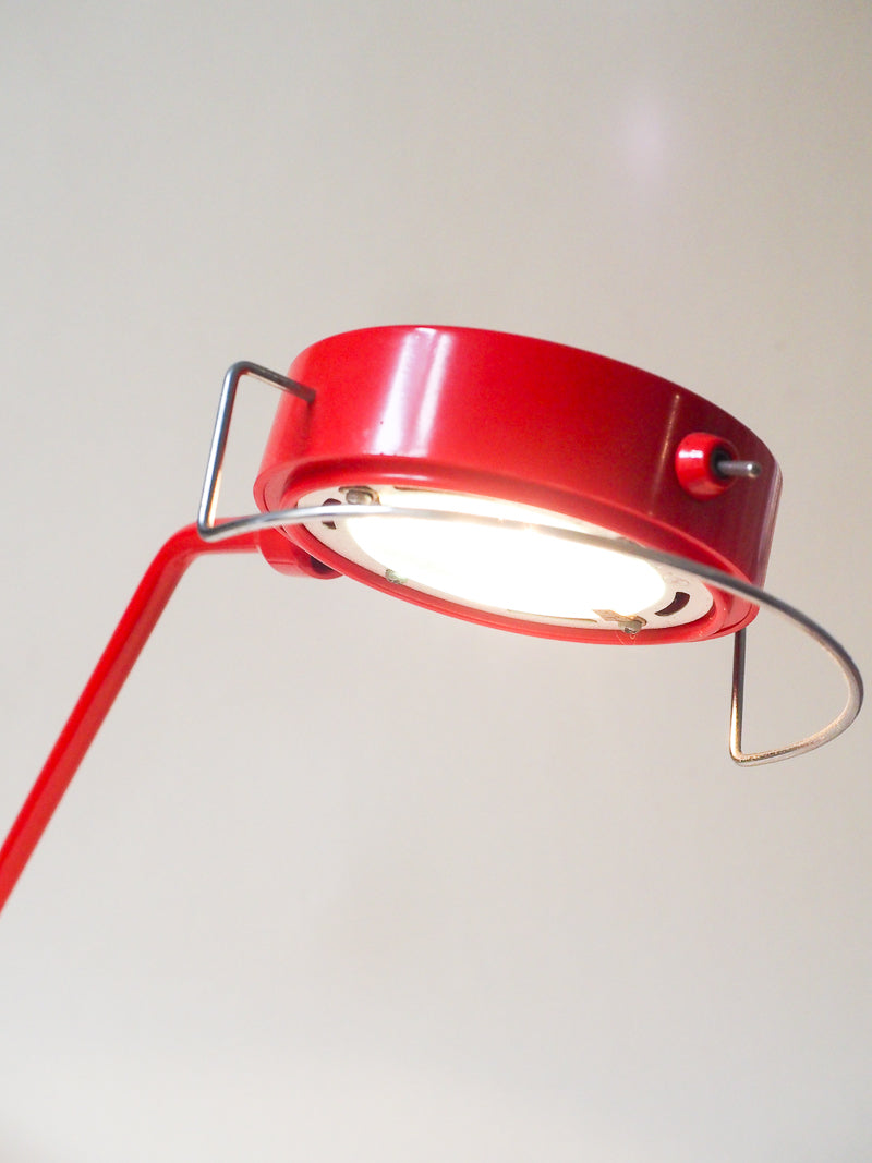 Lampe Kila sur roulettes par Harry Allen – IKEA vintage design chien
