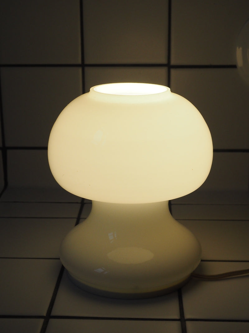 Lampe champignon Space Age 70s – Verre blanc opaline - Vintage