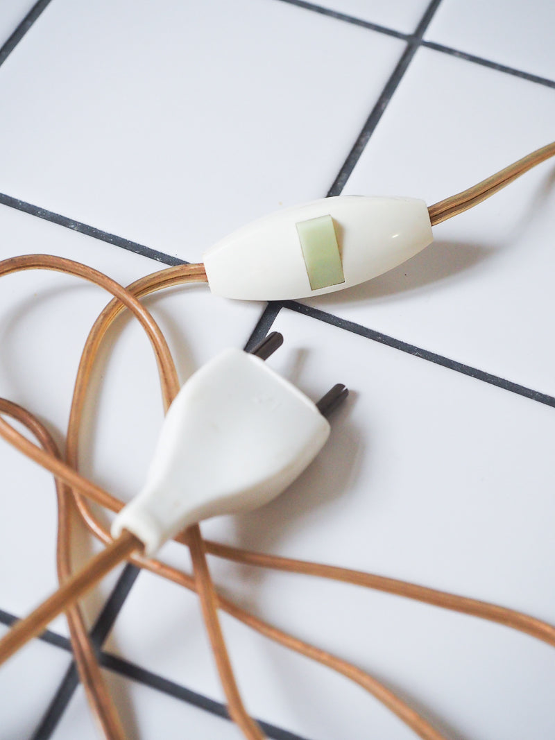 Lampe champignon Space Age 70s – Verre blanc opaline - Vintage