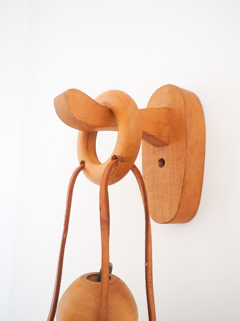 Lanterne murale vintage en bois et cuir – Style scandinave, années 60
