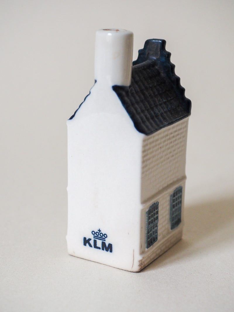 Maison hollandaise miniature Bleu de Delft pour KLM Airlines
