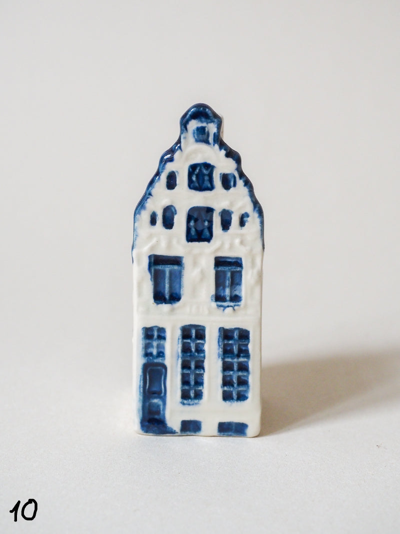 Maison hollandaise miniature Bleu de Delft pour KLM Airlines