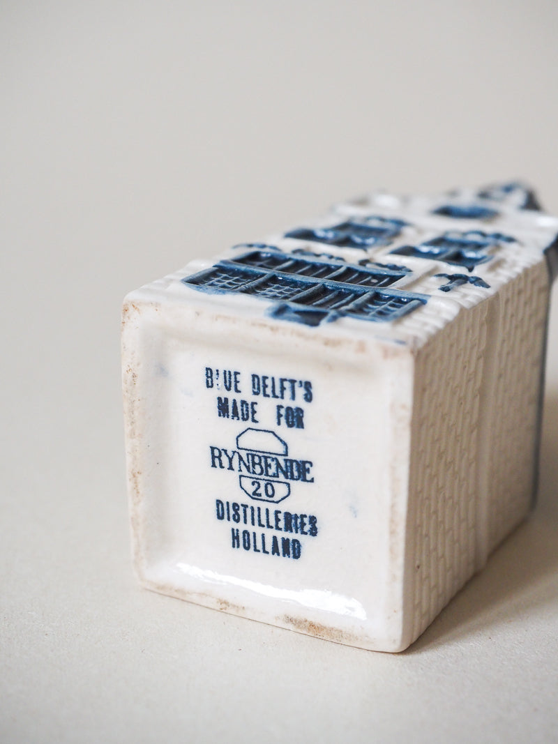 Maison hollandaise miniature Bleu de Delft pour KLM Airlines