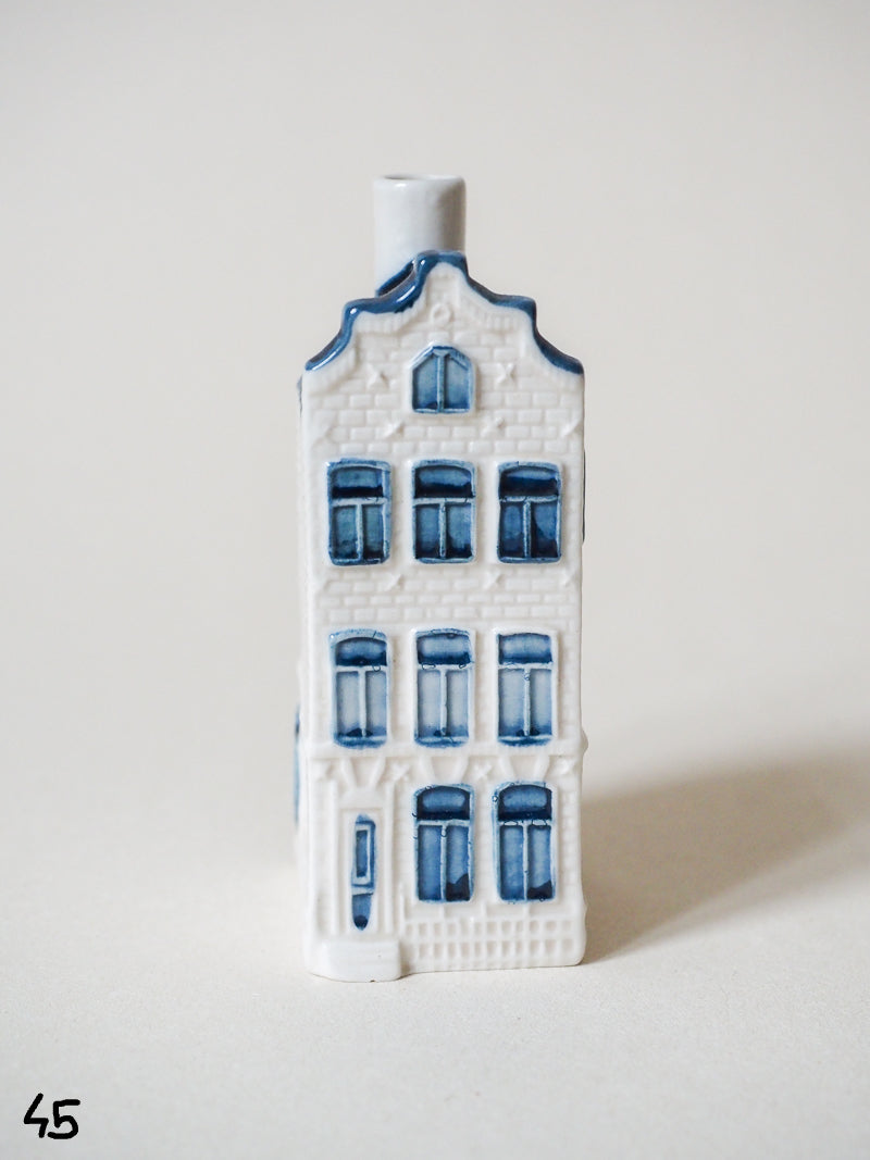Maison hollandaise miniature Bleu de Delft pour KLM Airlines