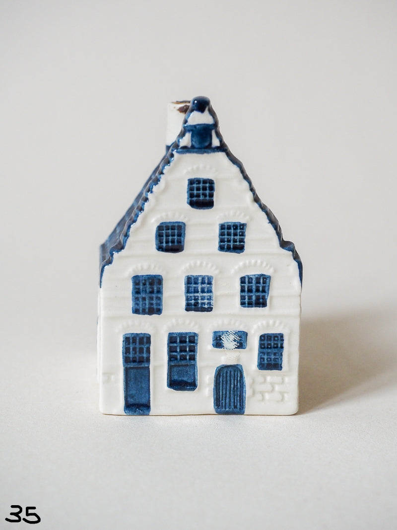 Maison hollandaise miniature Bleu de Delft pour KLM Airlines