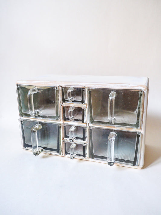 Petit meuble à épices vintage – tiroirs en verre