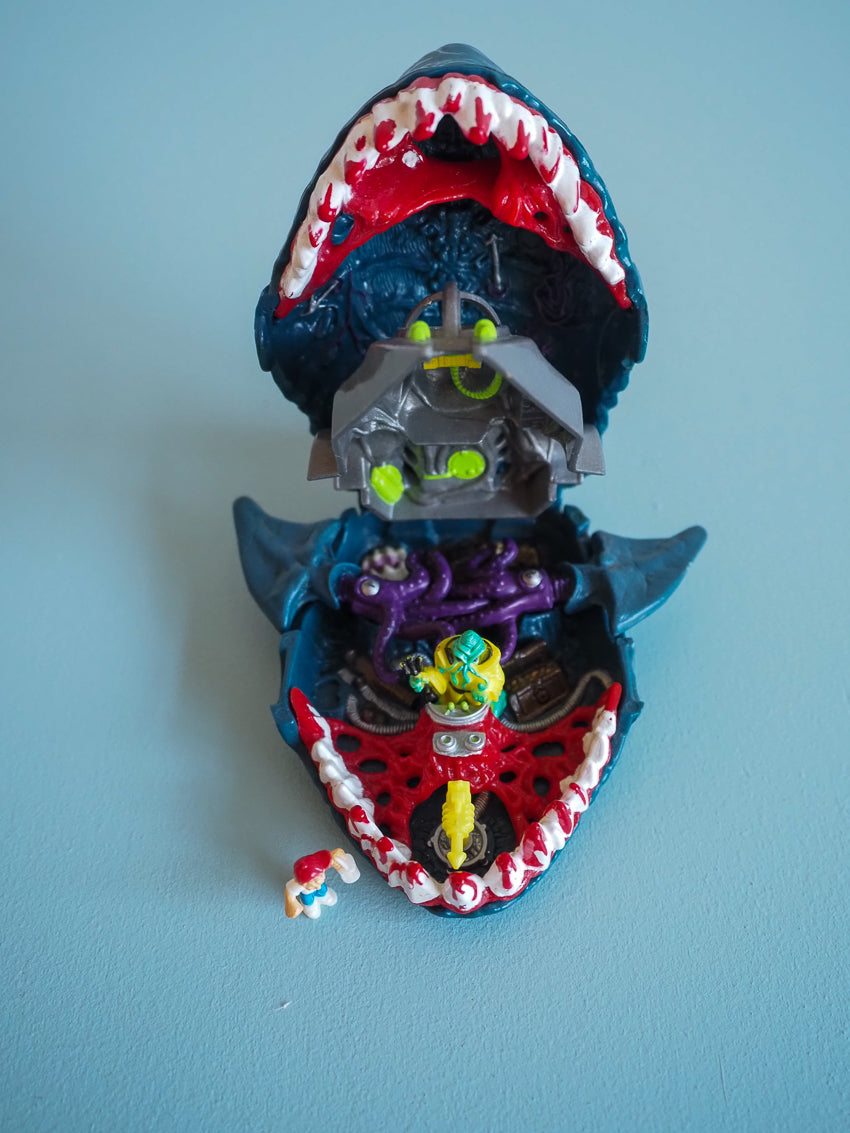 Requin Mighty Max complet