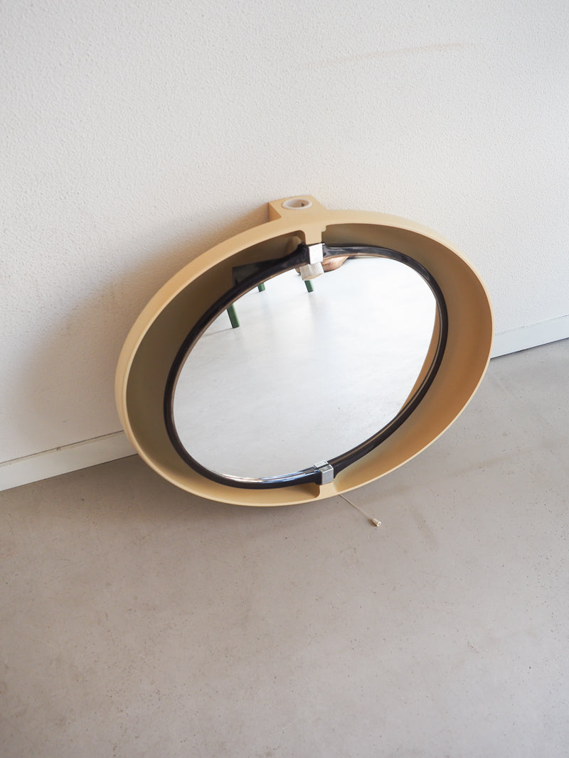 Grand miroir inclinable oval en plastique vintage lumineux