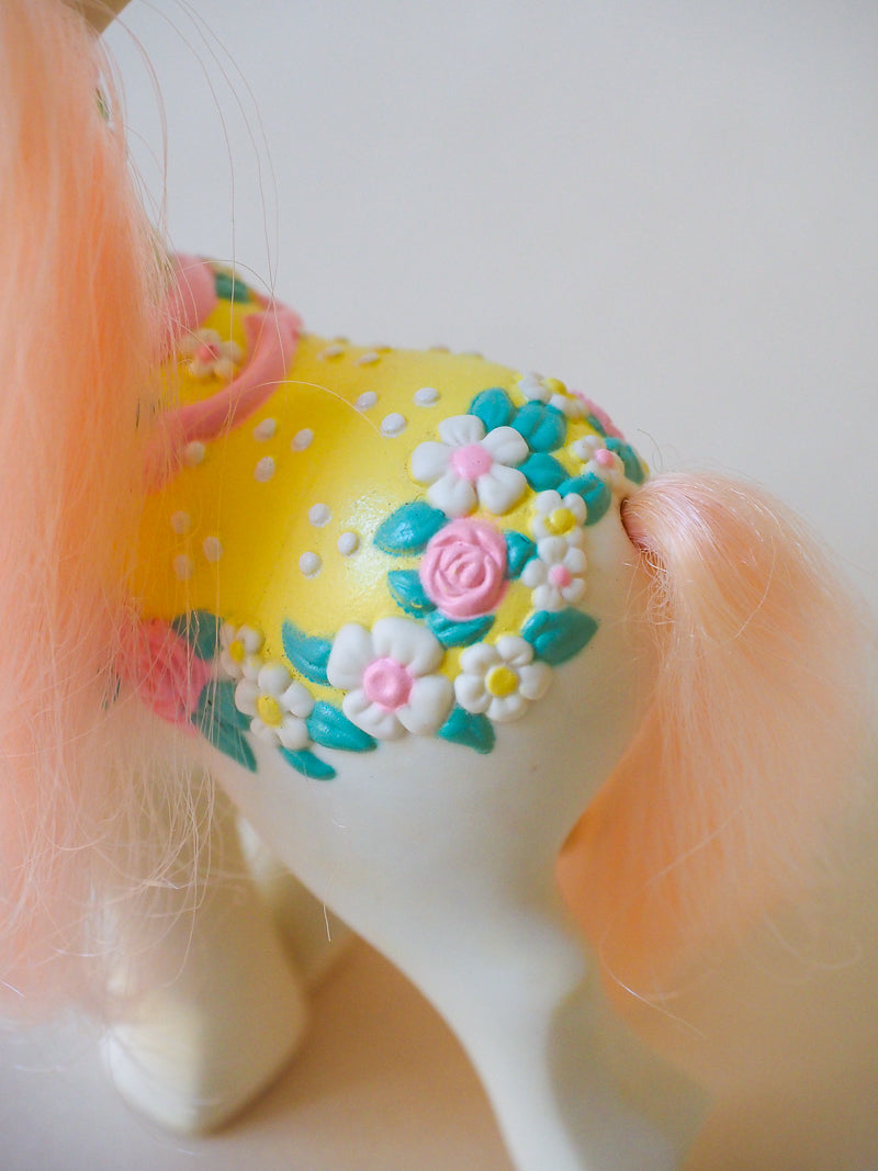 Mon Petit Poney G1 - Flower bouquet / Bouquet de fleurs - Merry Go Round pony -  89